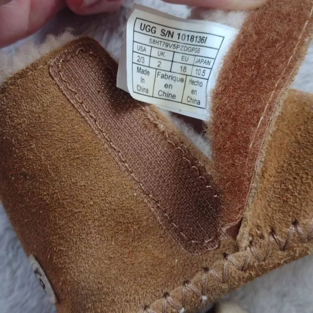 UGG Australia Infant Lemmy II Bootie Chestnut Suede Size 2/3